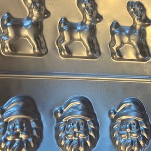 Vintage 5 Wilton Chocolate molds - Picture 6 of 8